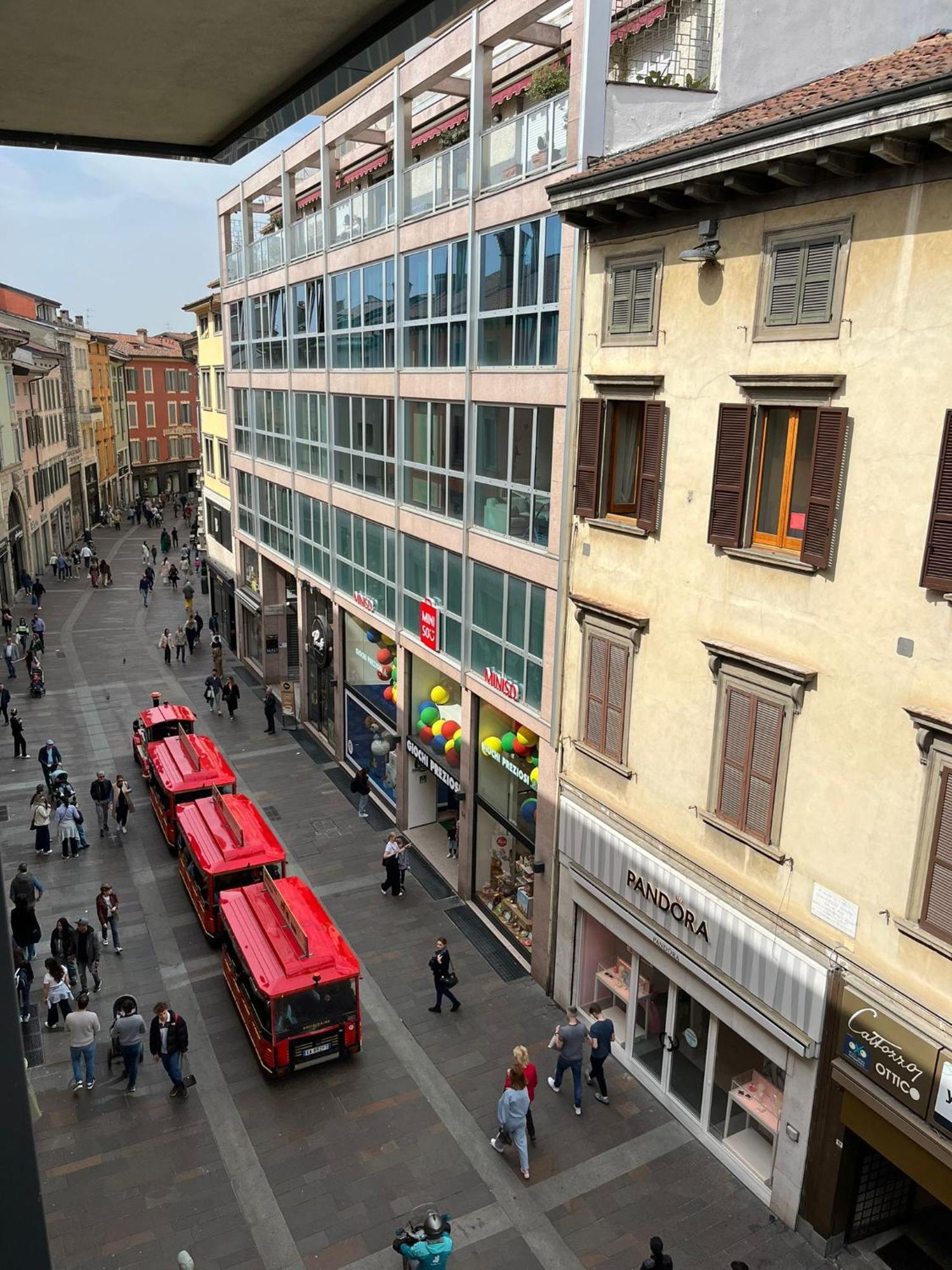 Cicerone Apartment Bergamo Zewnętrze zdjęcie